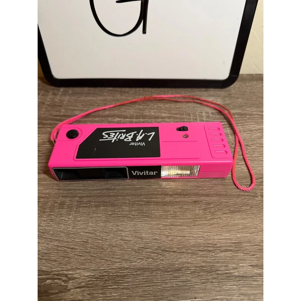 Vintage Y2K Vivitar Camera L.A. Brites 110 Film Flash Hot Pink OS